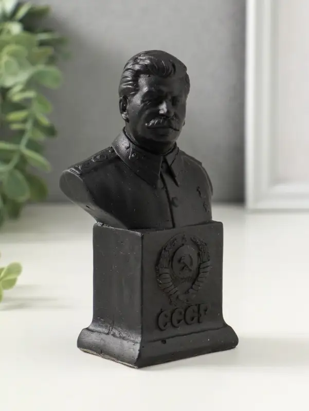Бюст Сталина, 12х6.5х4.5см, графит