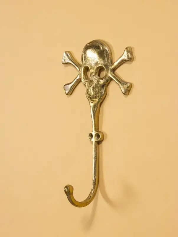 Крючок настенный &laquo;Весёлый Роджер&raquo;, 22&times;13.5&times;5.5 см, алюминий, золото