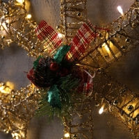 Светодиодная фигура &laquo;Снежинка с бусинами&raquo; 50 см, металл, 220 В, свечение тёплое белое