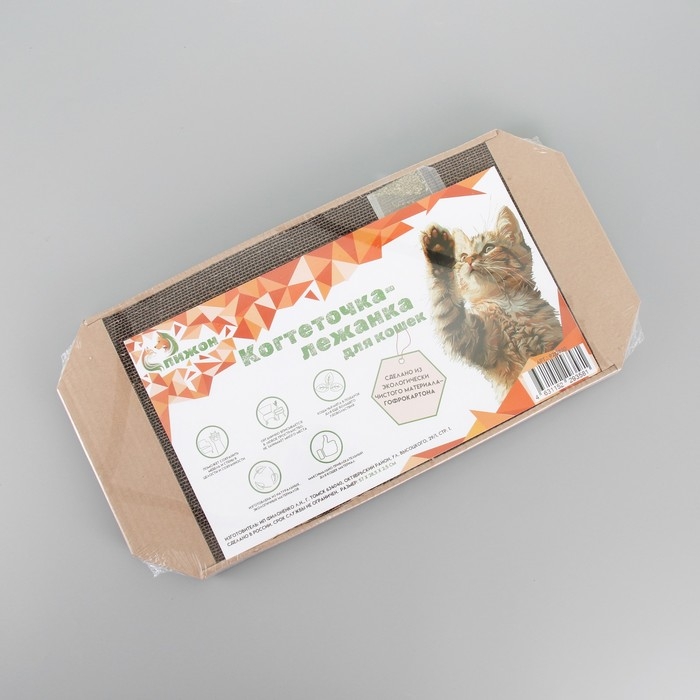 Когтеточка-лежанка для кошек "Пижон" из гофрокартона КРАФТ, 57 х 28,5 х 2,5 см