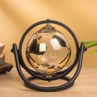 Глобус сувенирный &laquo;Айрон&raquo;, 15.5&times;18&times;20 см, стекло, металл