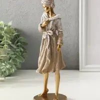 Сувенир полистоун "Девушка в банном халате" 8,5х8,5х25 см