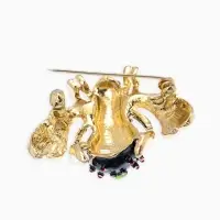 Брошь "Пчела в вишню", цветная в золоте