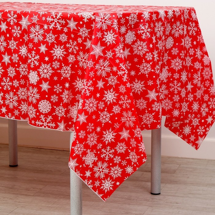 Скатерть &laquo;Снежинки&raquo;, 137х274 см.
