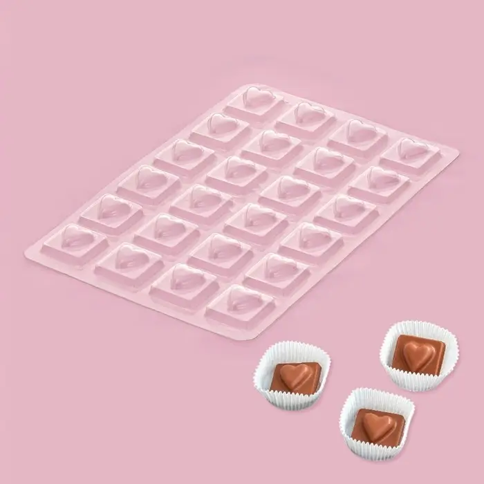 Форма для конфет и шоколада &laquo;Любовь&raquo;, 27&times;18 см, 24 ячейки, цвет прозрачный