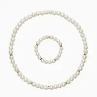 Набор детский &laquo;Выбражулька&raquo; 2 предмета: бусы, браслет, жемчуг стразы, цвет белый