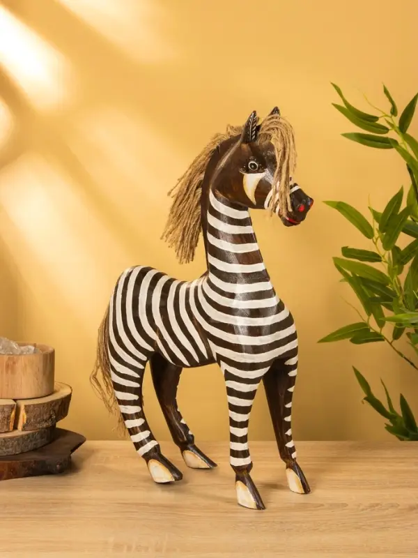 Сувенир "Зебра" дерево 30х12х45 см, цв. бело-коричневый