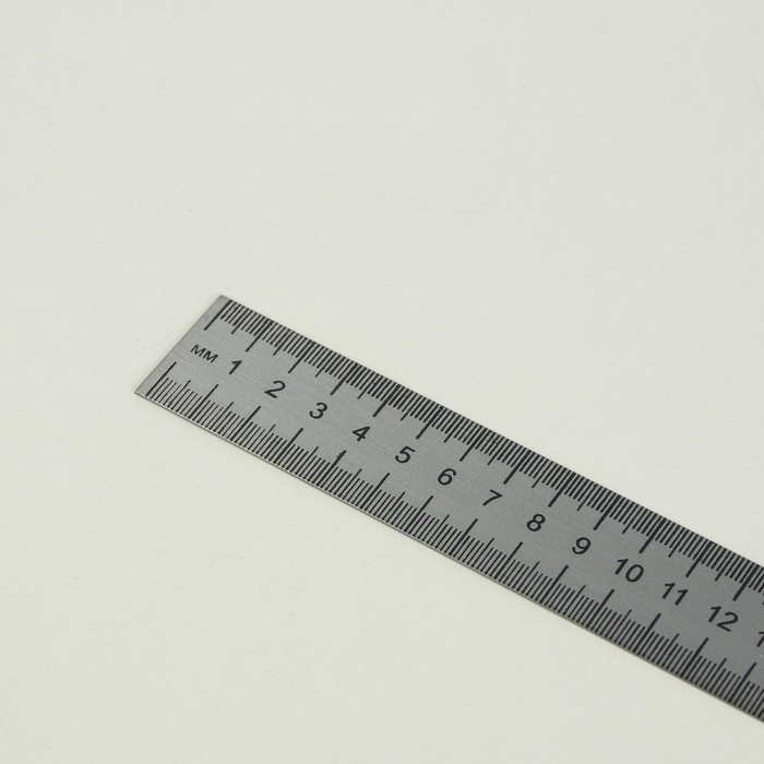 Линейка стальная, пружинистая, 100 см, толщина 0,7 мм