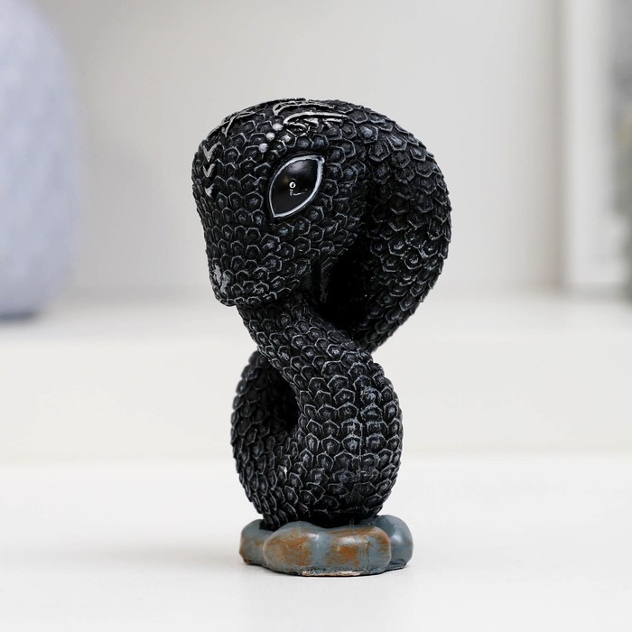 Фигура "Змей" 10см