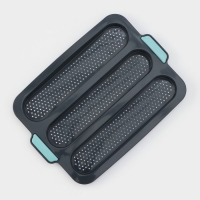 Форма для выпечки с перфорацией &laquo;Багет&raquo;, силикон, 34,5&times;24&times;2,2 см, 3 ячейки (28&times;6&times;2 см), цвет серый