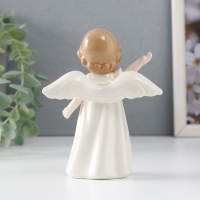 Сувенир керамика "Девочка-ангел в белом платье с протянутой ручкой" 9х5х11,5 см