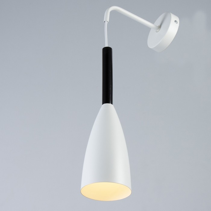 Бра "Капля" Е27 40Вт белый 10х10х35-135см