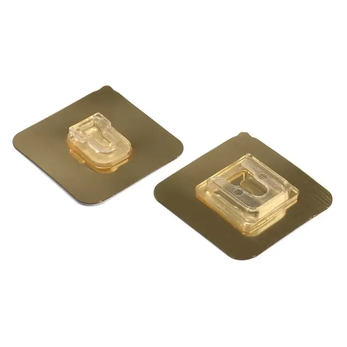 Комплект настенных держателей ТУНДРА, с клейкой поверхностью, 60&times;60&times;10 мм, цвет золото