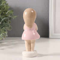 Сувенир керамика "Малышка скромница в розовом платьице" 4х5х12 см