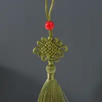 Подвеска текстиль, пластик "Узел счастья и бесконечности" оливковая 8,5 см