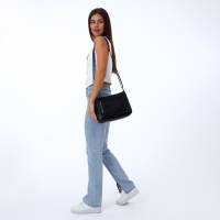 Сумка женская на молнии, цвет чёрный