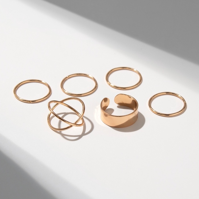 Набор колец 6 штук &laquo;Тренд&raquo; линия, цвет золото, размер 17