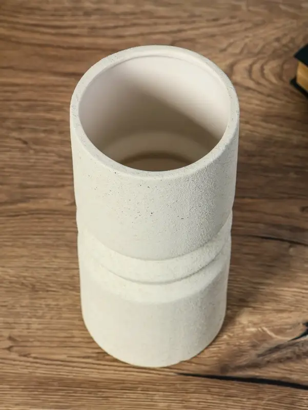 Ваза керамика настольная "Бэрри" прямая кольца, h=24,5 d=11 см, белый