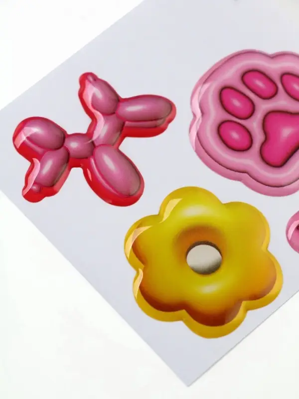 Объёмные 3D стикеры на телефон &laquo;Любовь&raquo;, 4 шт, 3 х 3 см