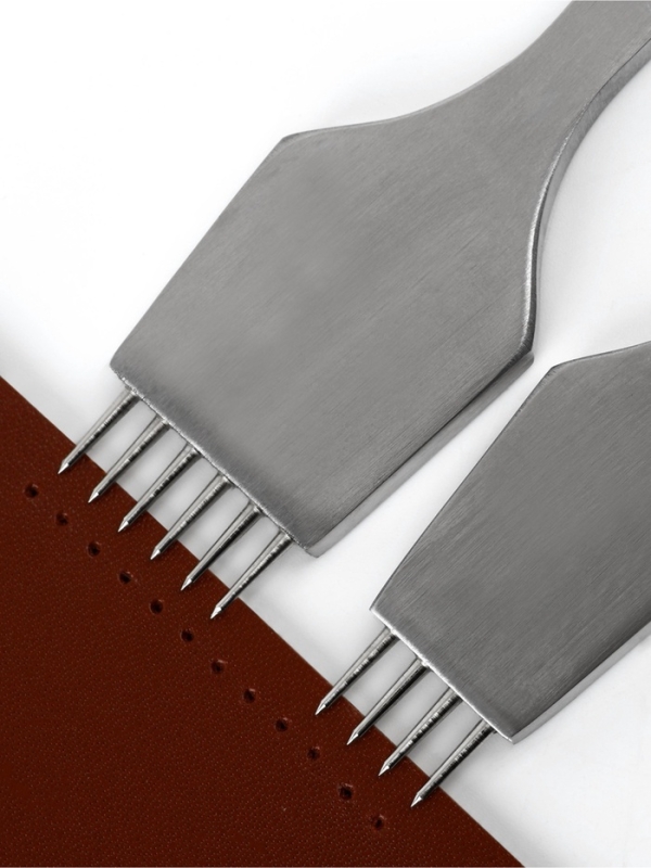 Набор строчных игольчатых пробойников для кожи (3шт цена за наб) шаг 4мм серебряный АУ