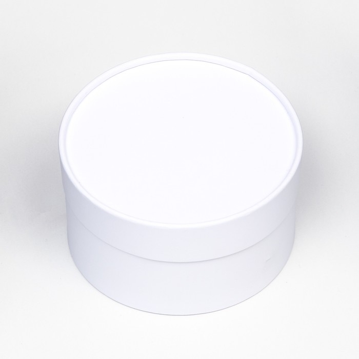 Подарочная коробка "Алмаз" белый, завальцованная без окна, 16х11 см