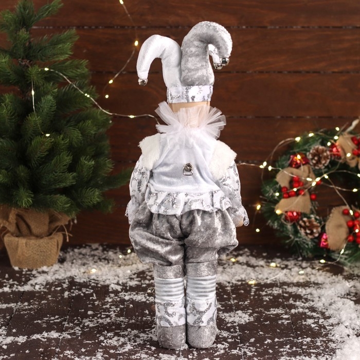 Новогодний шут "В блестящем костюме" двигается, 48х16 см, серебро