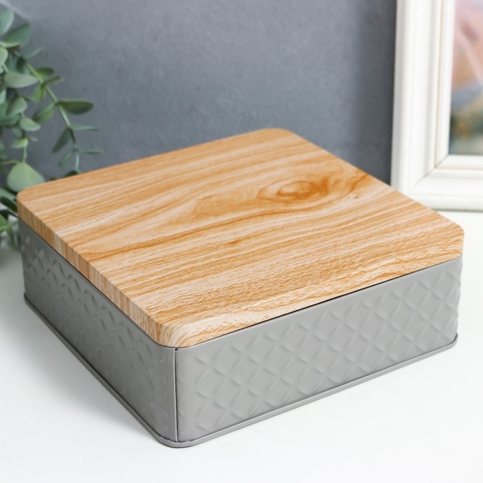 Шкатулка металл квадрат "Ромбы" серая, крышка под дерево 6х17х17 см