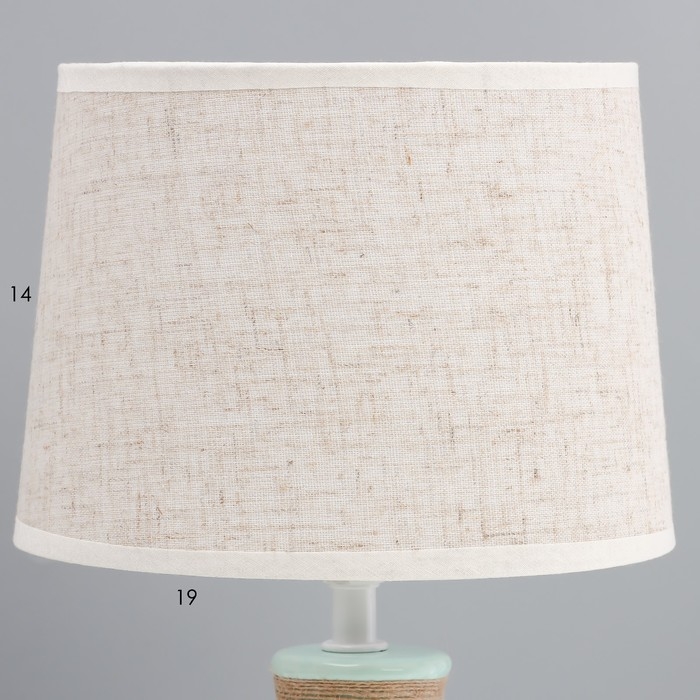 Настольная лампа "Медея" Е14 40Вт светло-зеленый 20х20х33 см RISALUX