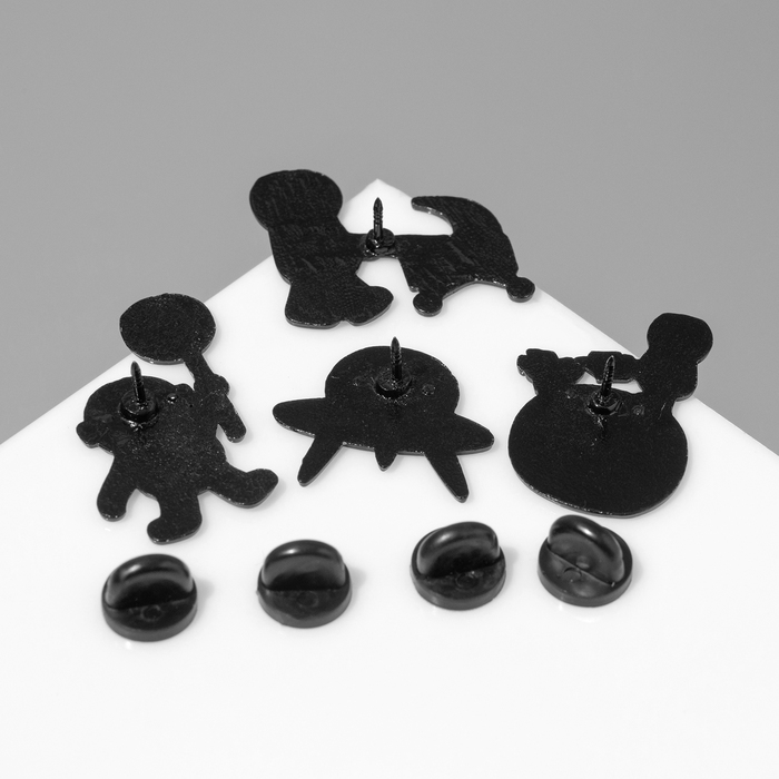 Набор значков (4шт) &laquo;Космос&raquo;, цветные в чёрном металле