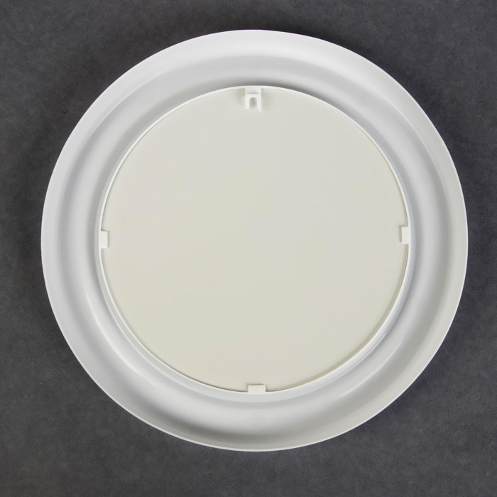 Зеркало настенное &laquo;Скромность&raquo;, d зеркальной поверхности 18,5 см, цвет белый