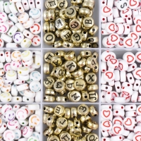 Бусины в шкатулке "Диски с рисунками" 15 делений 10х17,5х2 см