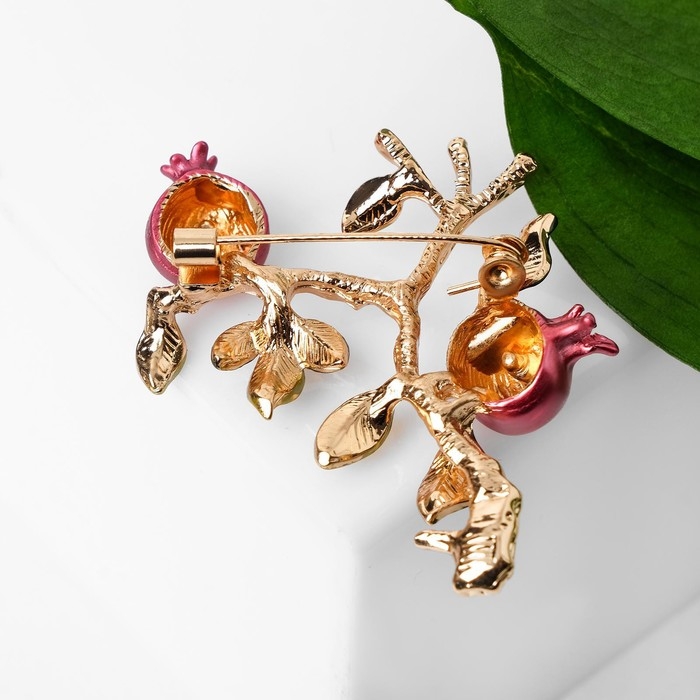 Брошь &laquo;Ветвь граната&raquo;, цвет красно-зелёный в золоте