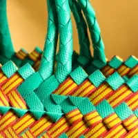 Сумка плетёная пластиковая 20х10х30 см, цв. бирюзовый-жёлтый