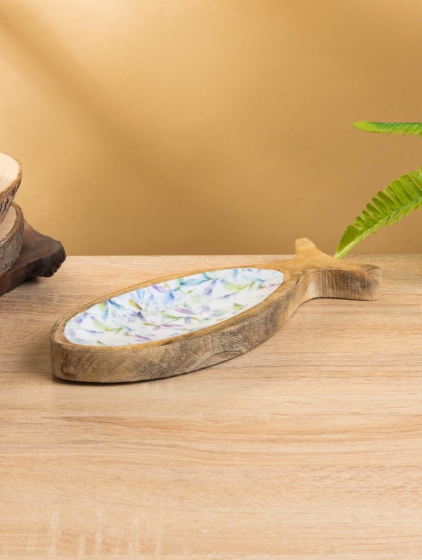 Блюдо в форме рыбки "Оттенки сирени" дерево манго 25,5х10х2 см