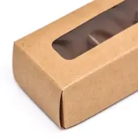 Коробка для 3 конфеты, с окном 13&times;5&times;3.3 см