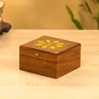 Шкатулка "Цветок" 10х10х6 см, дерево шишам