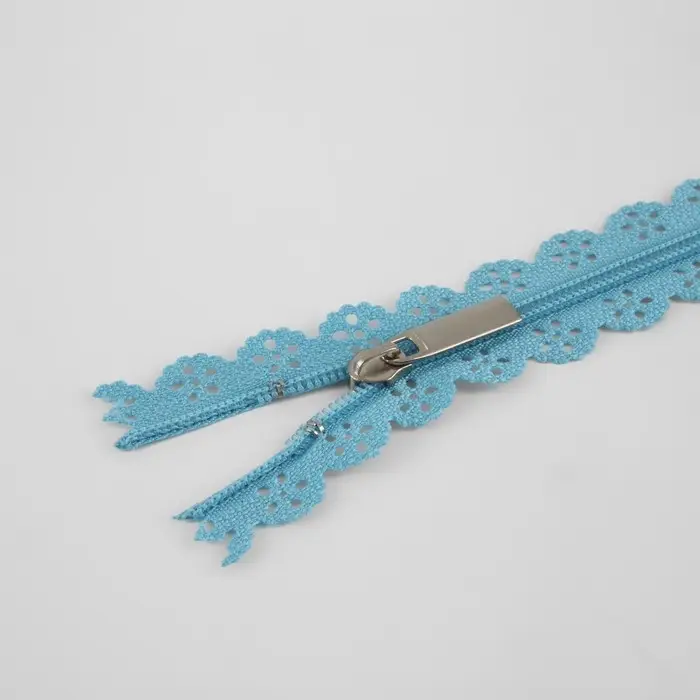 Молния &laquo;Спираль&raquo;, №3, неразъёмная, ажурная, замок автомат, 50 см, голубая