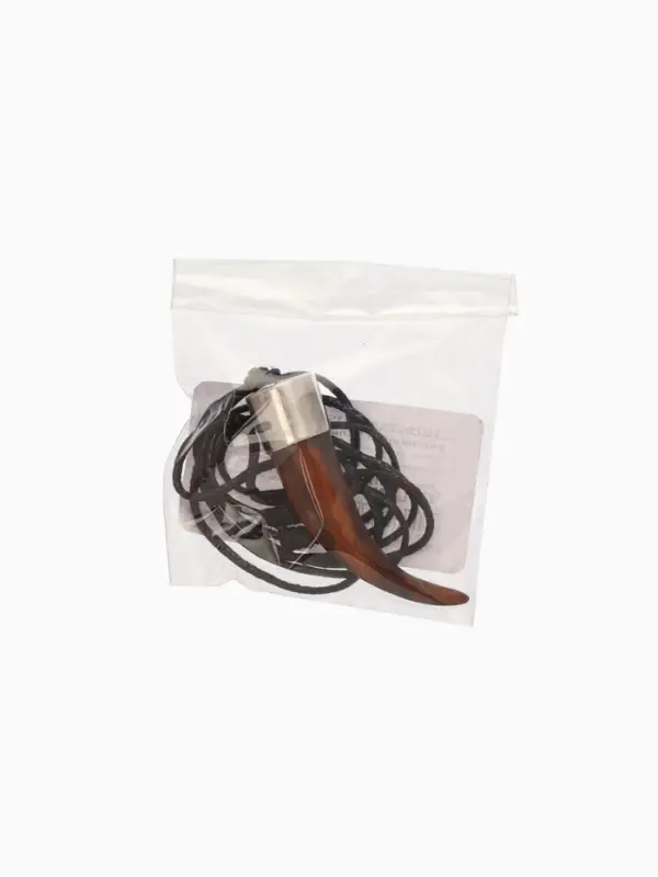 Украшение "Клык" дерево соно