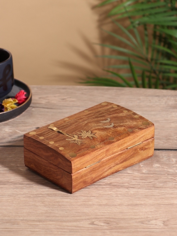 Шкатулка &laquo;Дельфины&raquo;, 15.5&times;10.5&times;5.5 см, дерево шишам, латунь