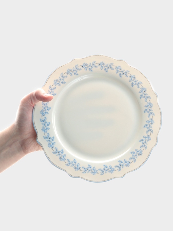 Тарелка WY Royal blue, d=20 см, фарфор, белая