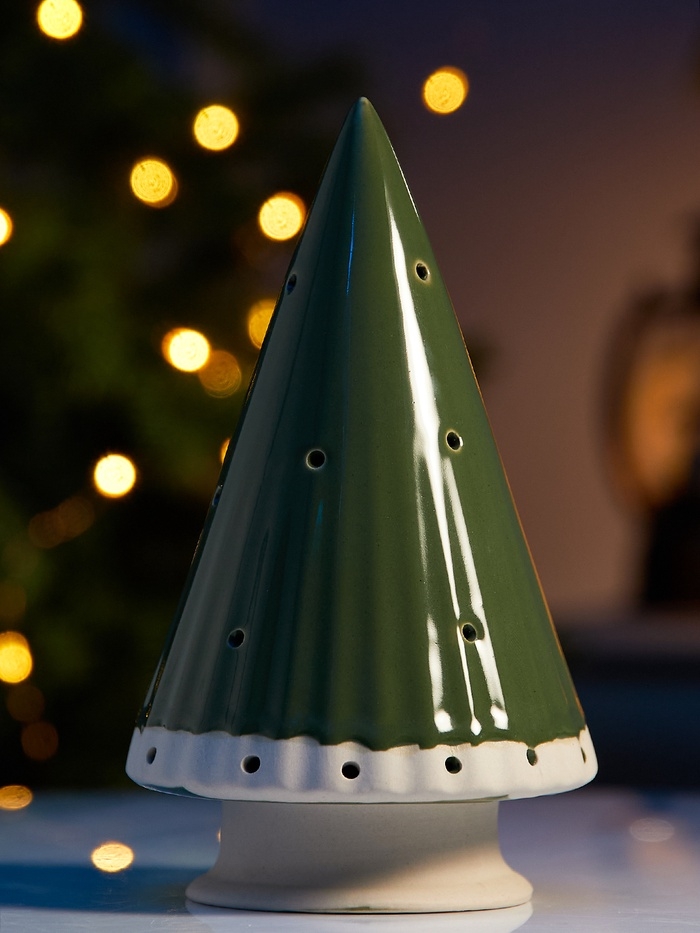 Светодиодная фигура "Елочка зеленая" 16.7х9.7х9.7, 1 LED, LR44x3(в компл.), Т/БЕЛЫЙ