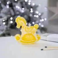 Свеча фигурная &laquo;Лошадка-качалка&raquo;, желтая