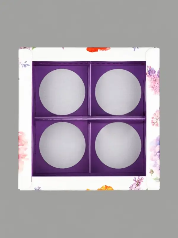 Коробка под 4 конфеты со скретч-слоем &laquo;Букет&raquo;, 10.5 х 10.5 х 3.5 см