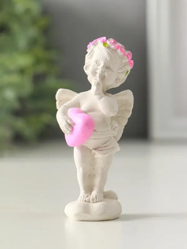 Фигура "Ангел с сердцем стоит" 8см, белый