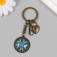 Брелок металл, стекло с карабином "Замок-сердце и цветок в медальоне" бронза 9,5 см