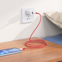 Кабель Hoco X70, Lightning - Type-C, PD 20 Вт, 2.4 А, 1 м, нейлоновая оплетка, красный
