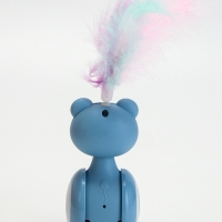 Игрушка-неваляшка с пером под лакомство, 11 х 6 см, Микс цветов