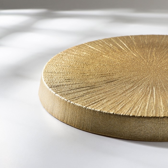 Тарелка &laquo;Кувшинка&raquo;, d=21 см, цвет золотой