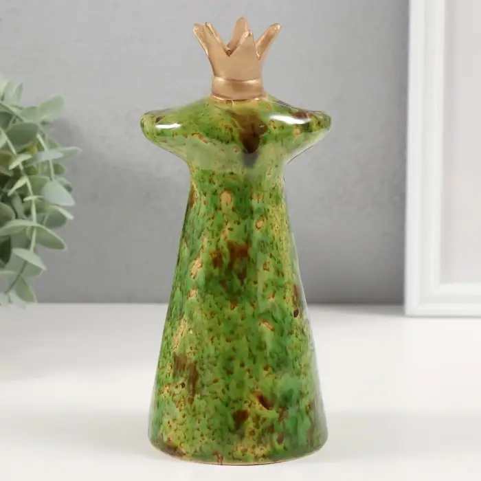 Сувенир керамика "Улыбчивая принцесса-лягушка" 8,4х7,7х18,3 см