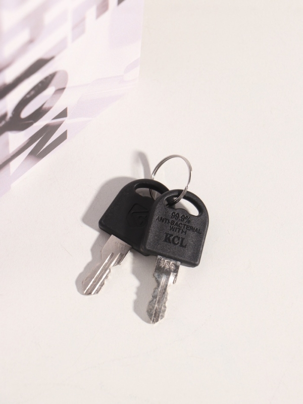 Сейф-книга дерево кожзам "Стиль и мода" 21х13х5 см